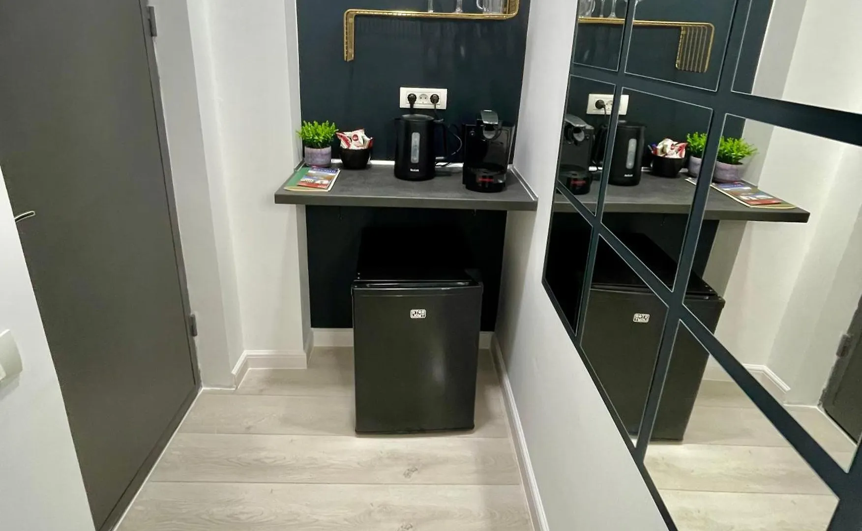Metropole Apartments - Old City Boekarest Roemenië